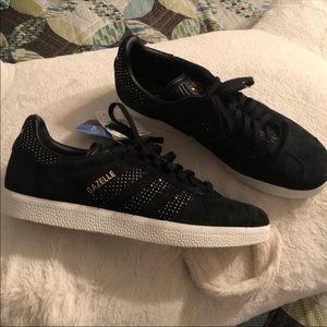 adidas gazelle womens black and gold